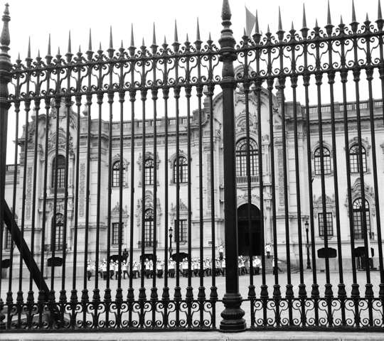 LIMA PALACE GATE